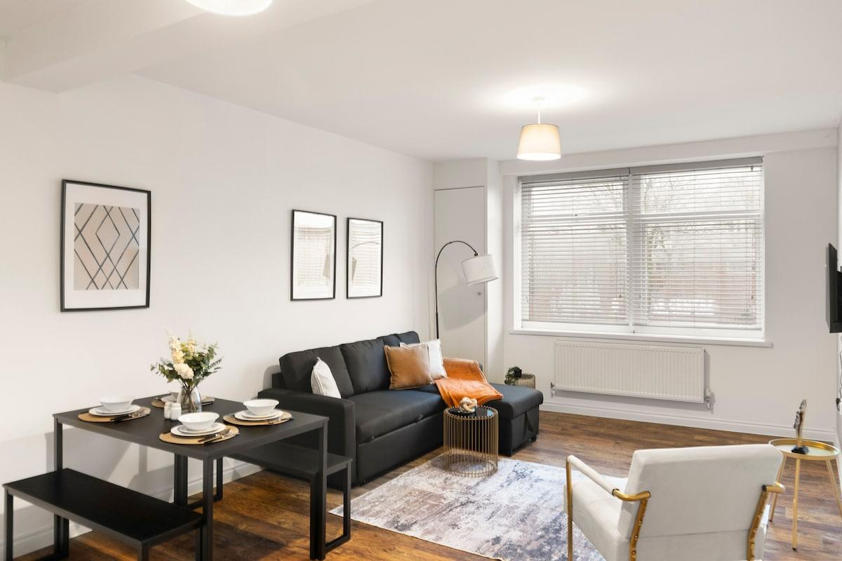 1Bed Gem Central Bletchley Perfect for Contractors3
